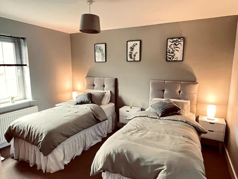 Lakeland Living - Devenish Manor エニスキリン エクステリア 写真